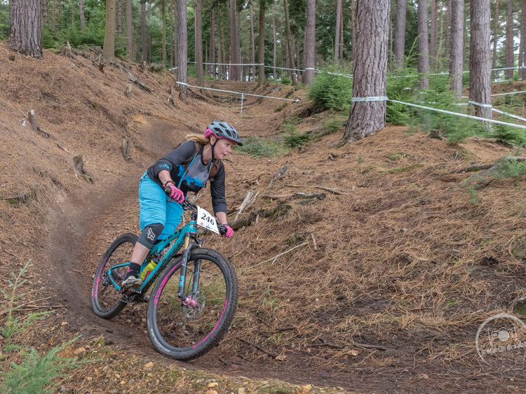 Level 1 mountain bike group course - MTB Fundamentals
